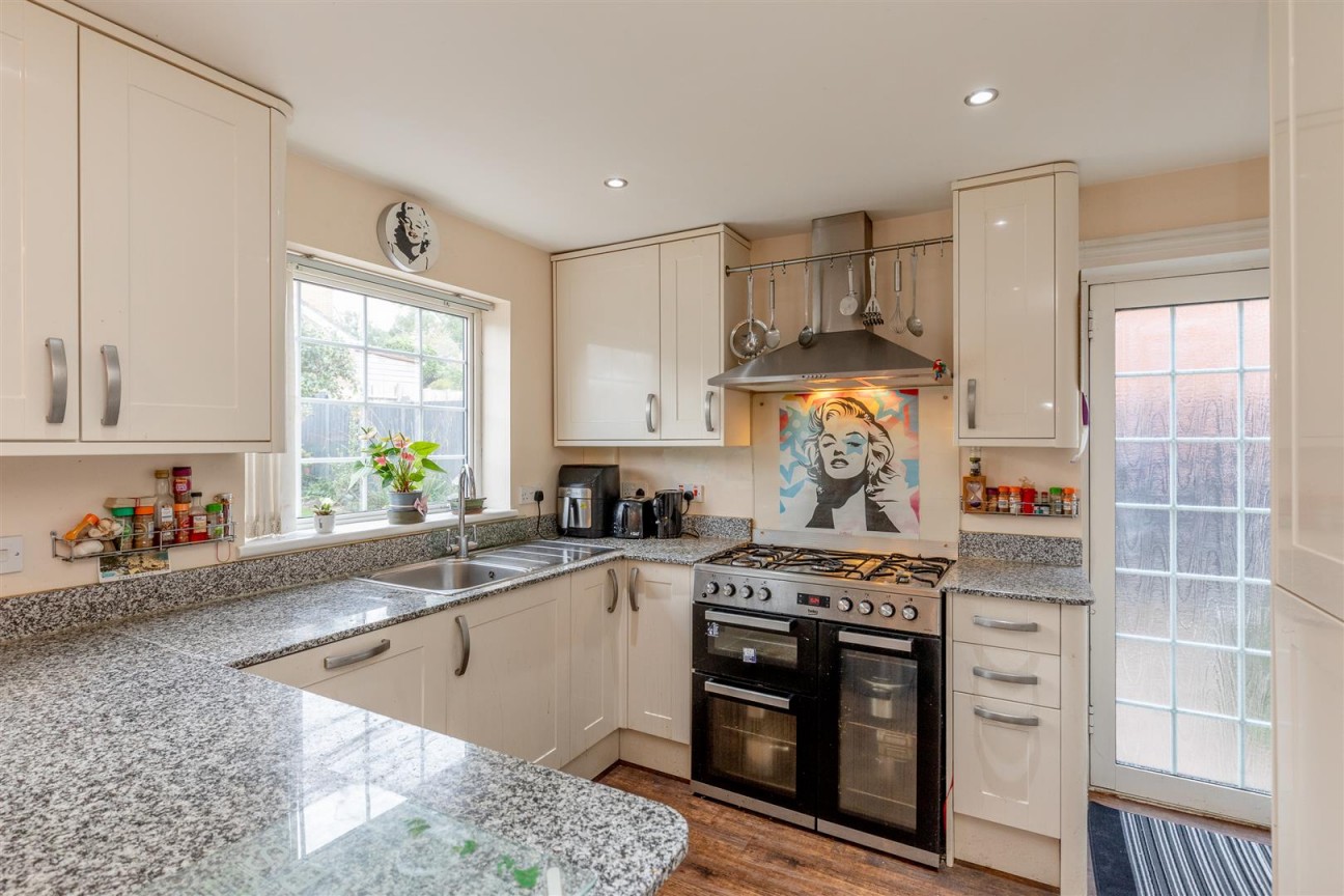 Parkers Close, Bristol