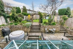 Church Road, Almondsbury, Bristol