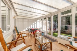 Hutton Close, Bristol