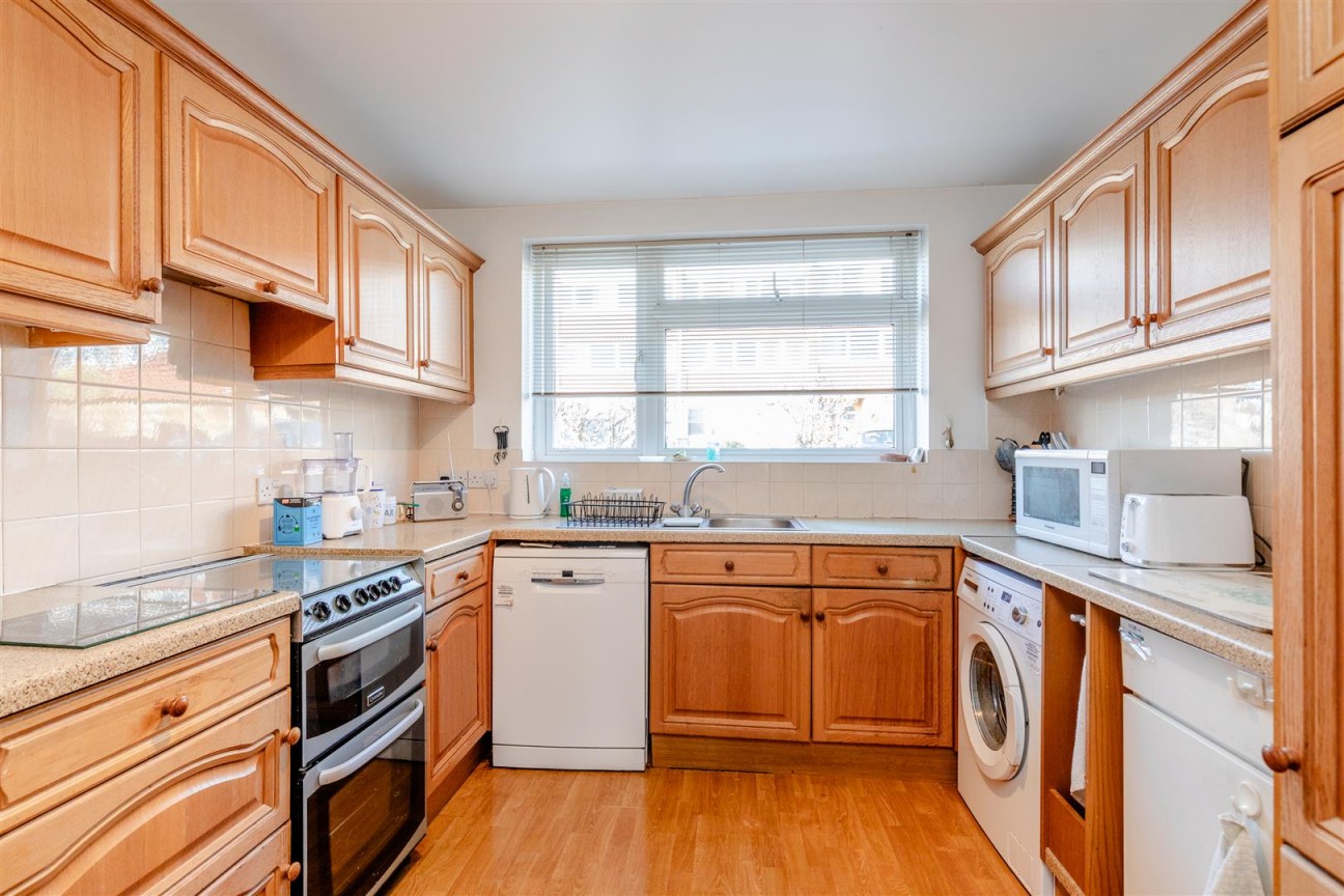 Hutton Close, Bristol