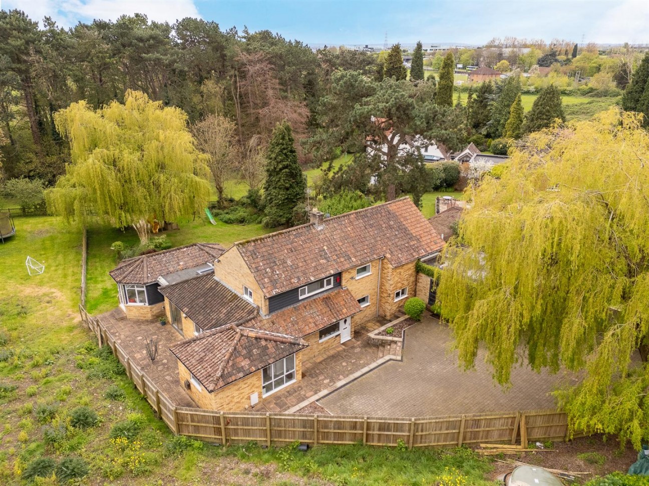 Red House Lane, Almondsbury, Bristol