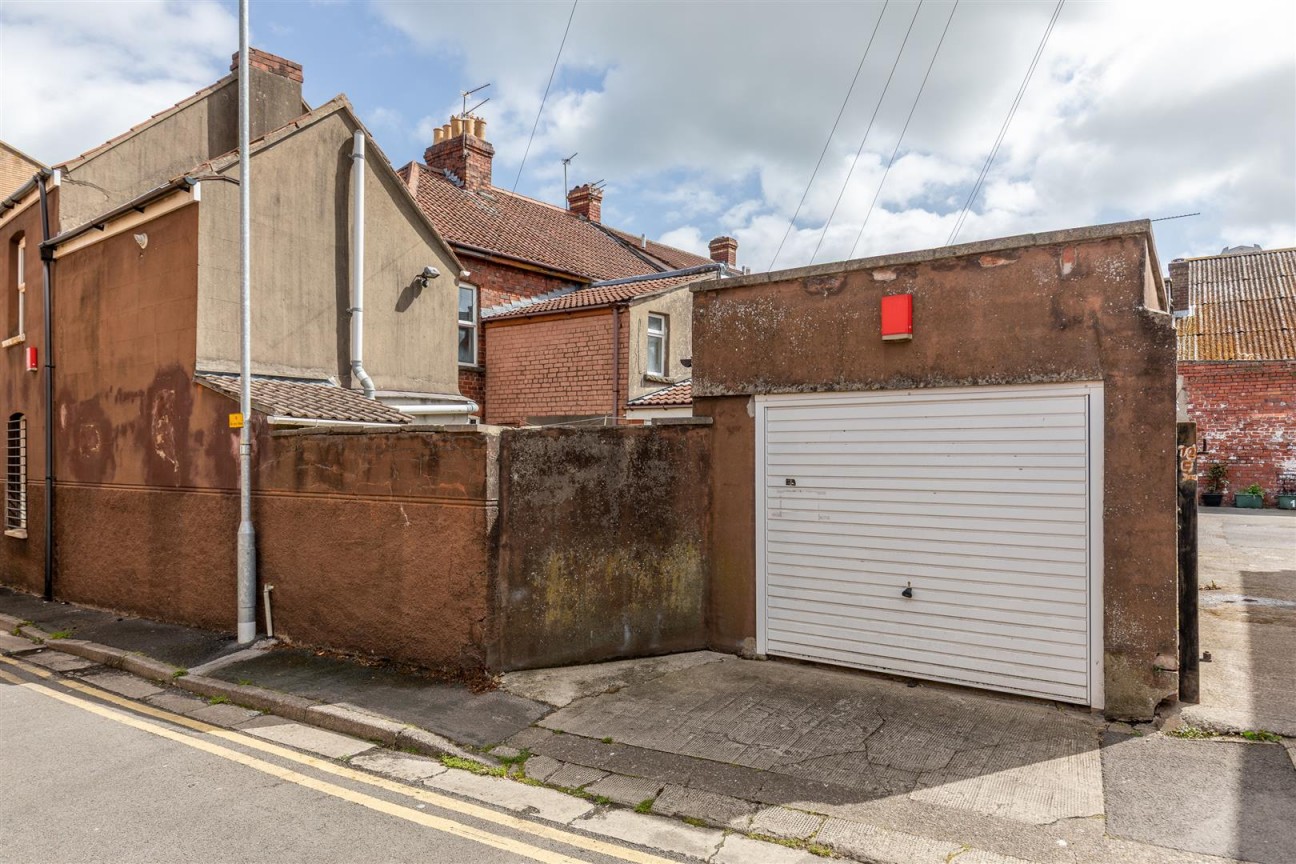 64 Broad Street, Staple Hill, Bristol