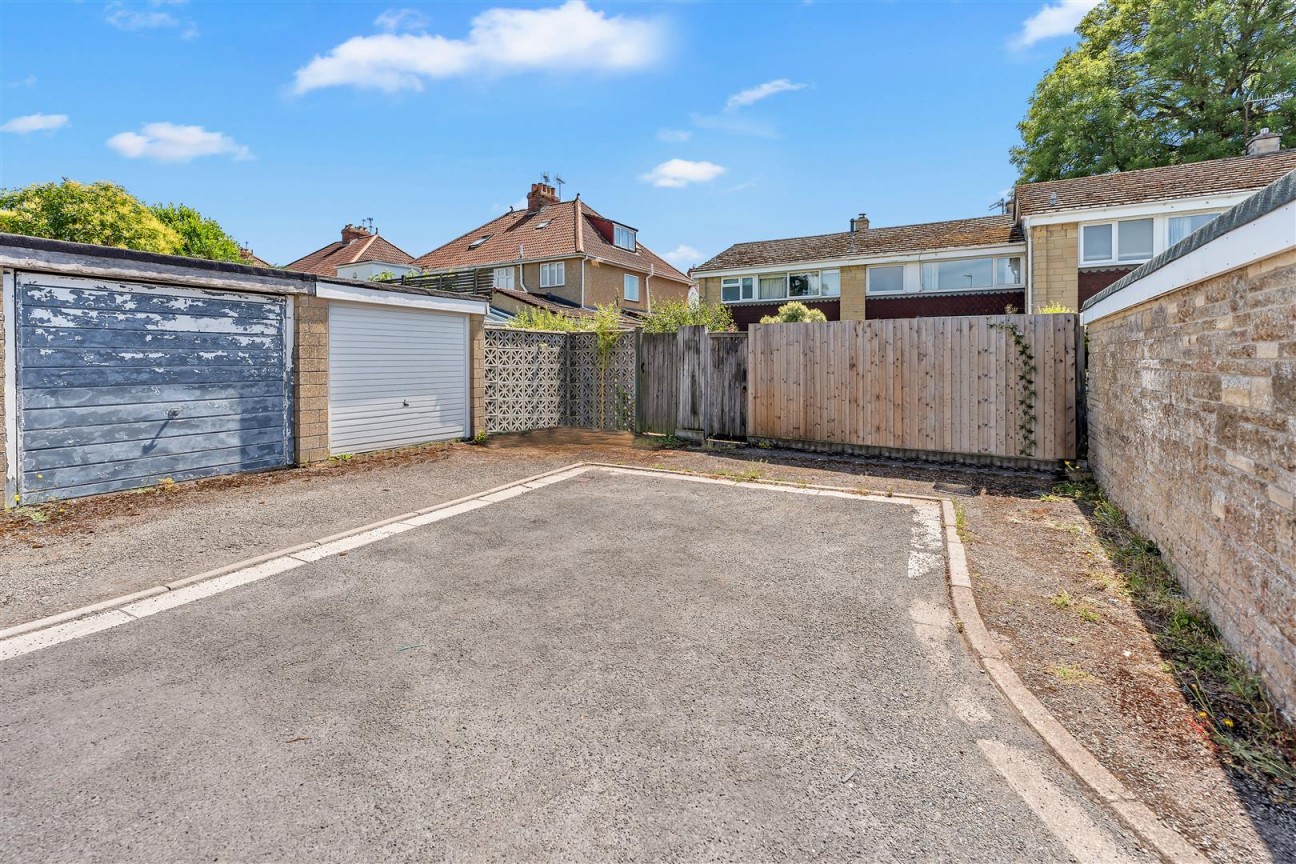 Henley Grove, Henleaze, Bristol