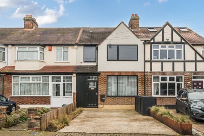 View full details for Aviemore Way, Beckenham, Kent
