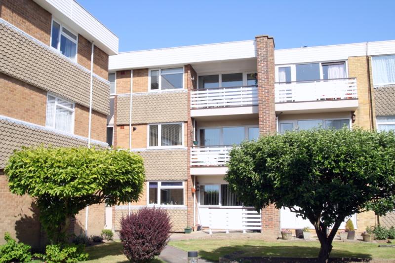 Woodlands Avenue, Rustington, West Sussex