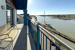 Pier Road, Littlehampton