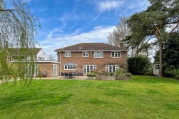 Cross Road, Rustington, West Sussex