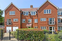 Fitzalan Road, Littlehampton, West Sussex