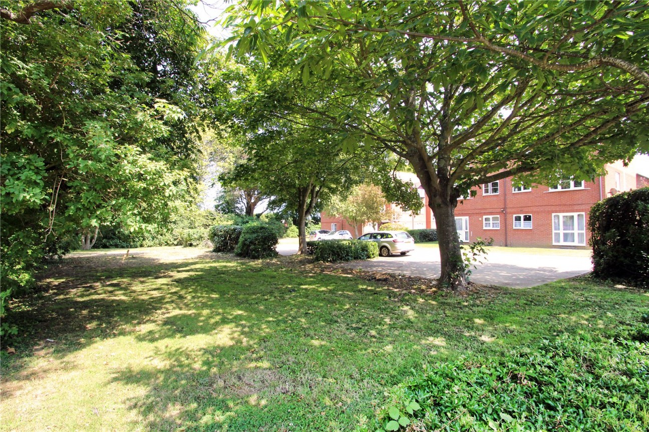 Guildford Road, Rustington, West Sussex