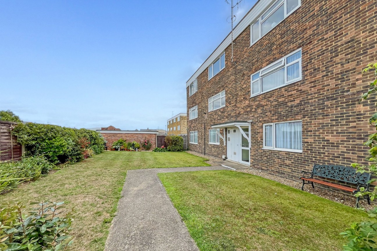 Overstrand Avenue, Rustington, West Sussex