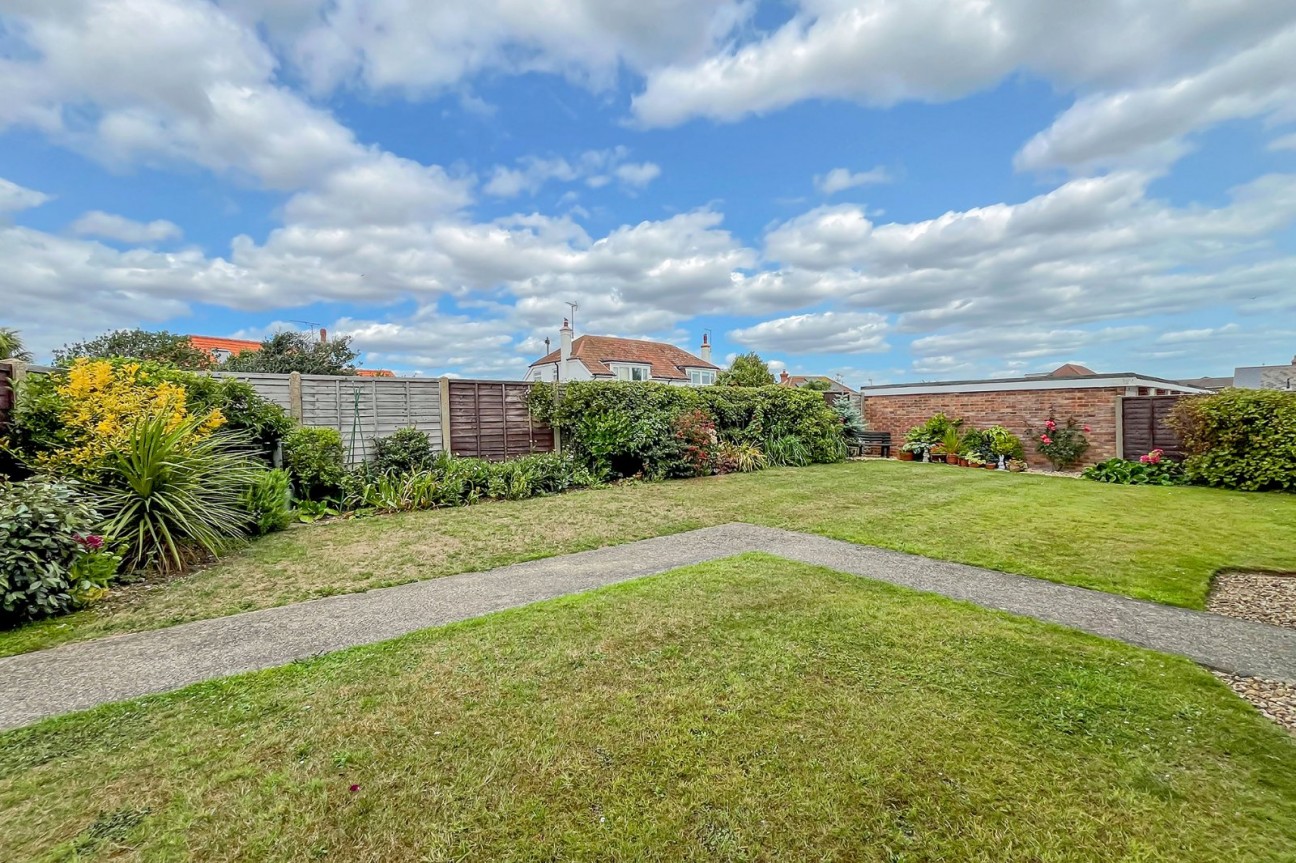 Overstrand Avenue, Rustington, West Sussex