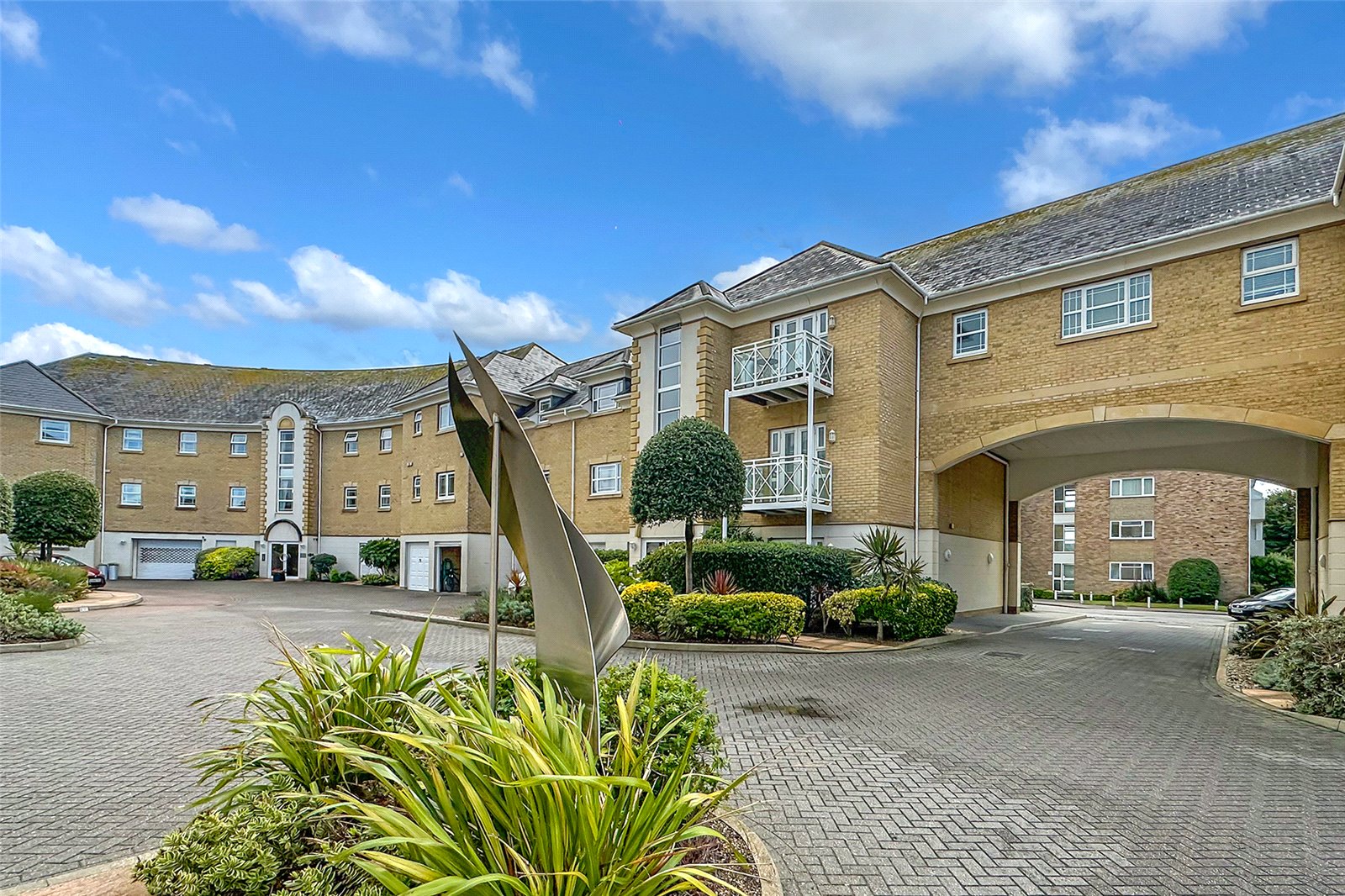 Harsfold Close, Rustington, West Sussex