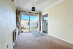 Fittleworth Garden, Rustington, West Sussex