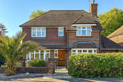 Goring-by-Sea, Worthing, West Sussex