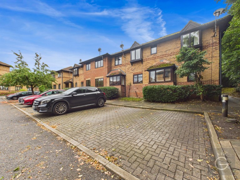 Polehampton Close, Twyford, RG10