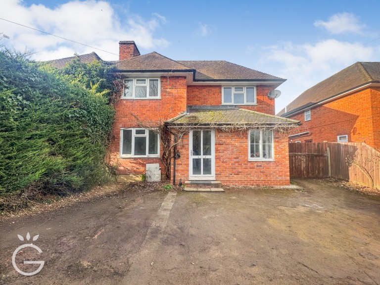 London Road Ruscombe, Ruscombe, RG10