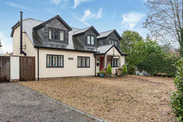 Lodge Road, Whistley Green, RG10