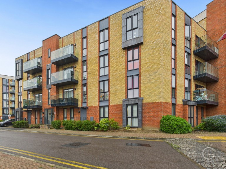 Robert Parker Road, Reading, RG1