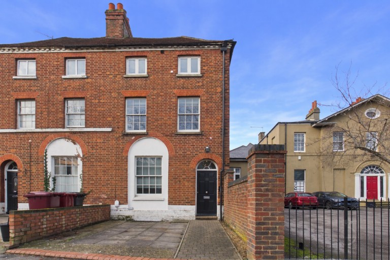 London Road, Reading, RG1