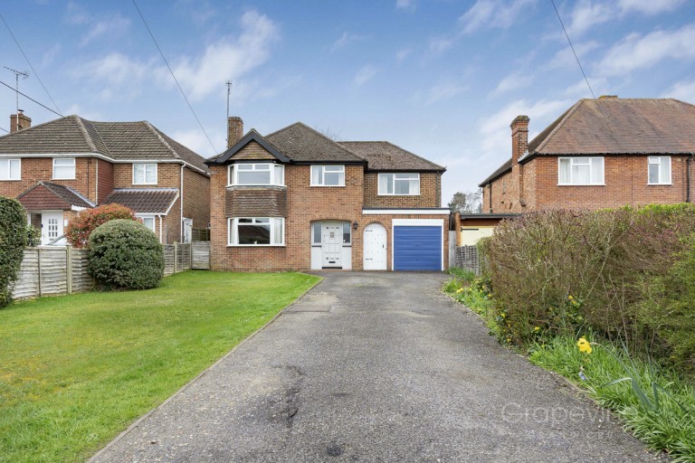 Park Lane, Charvil, RG10