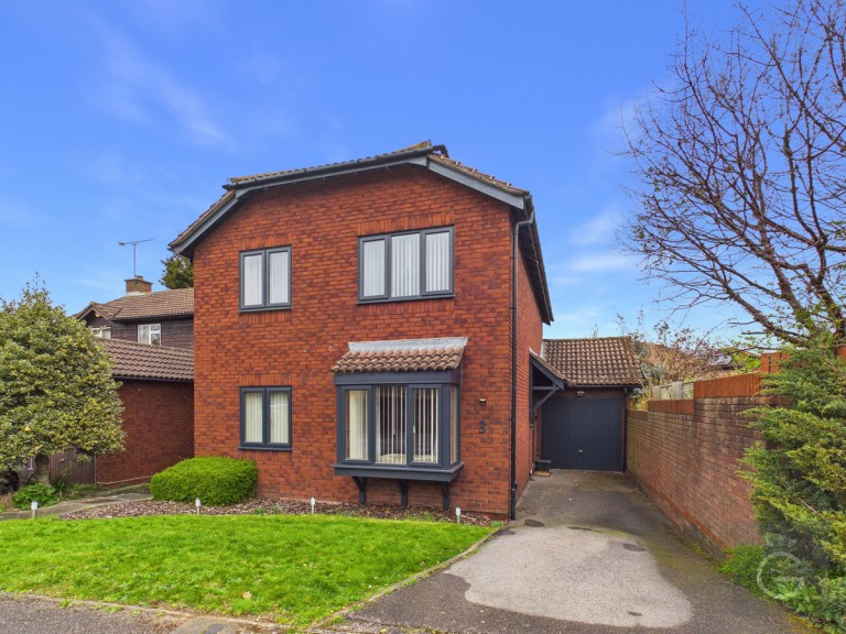 Thistleton Way, Lower Earley, RG6