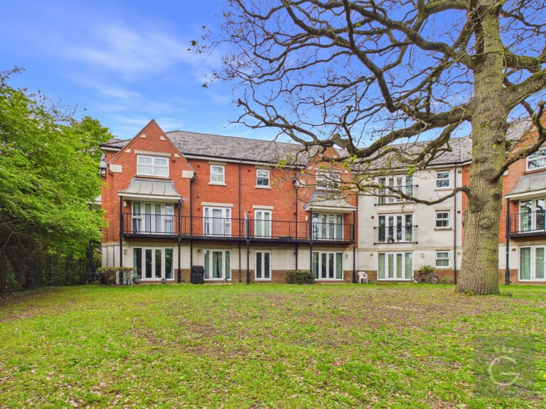 Rossby, Shinfield, RG2