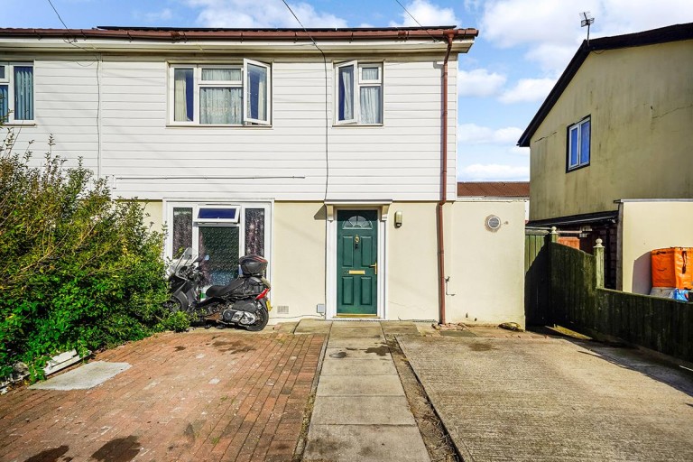 Wellington Drive, DAGENHAM, RM10