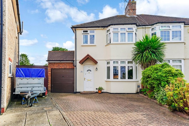 Wren Gardens, HORNCHURCH, RM12