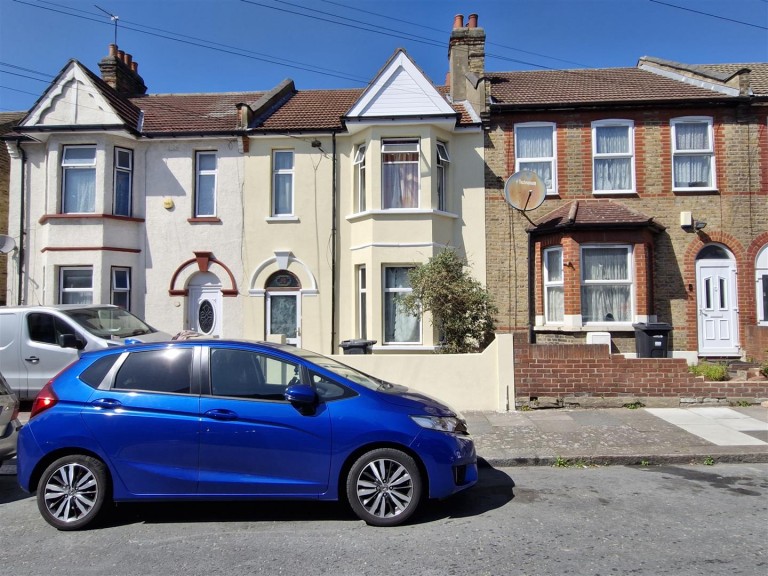 Paget Road, ILFORD, IG1