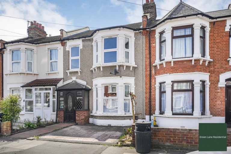 Holmwood Road, SEVEN KINGS, IG3