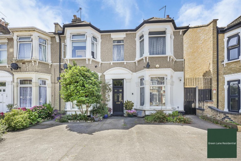 Selborne Road, ILFORD, IG1