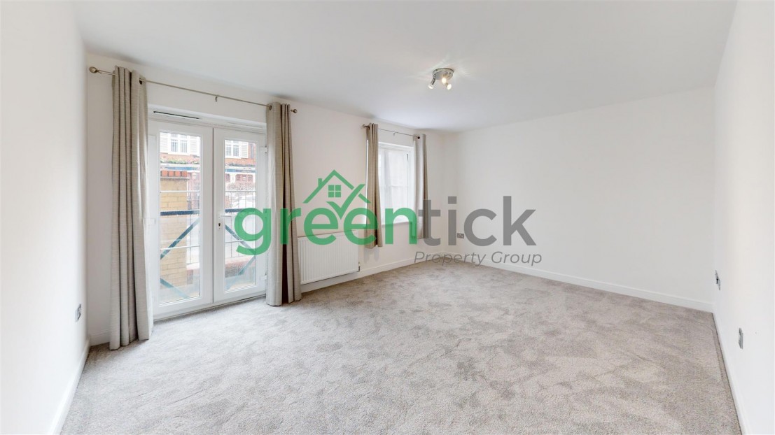 Fencepiece Road, Ilford