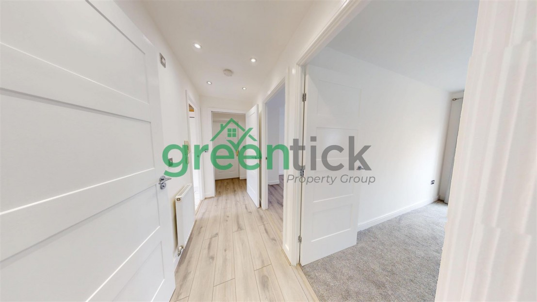 Fencepiece Road, Ilford
