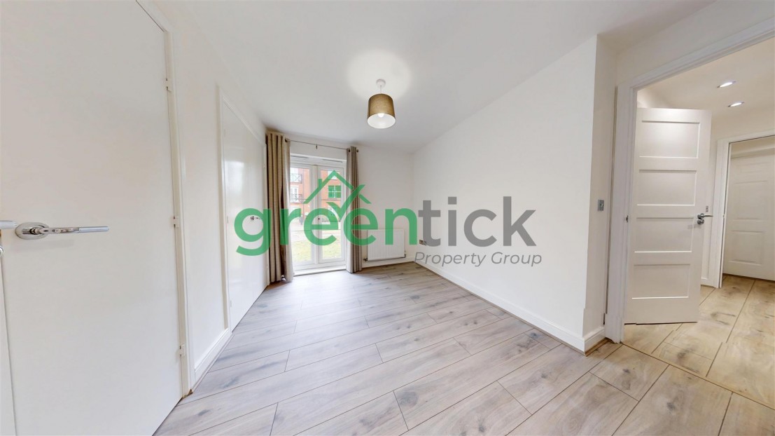 Fencepiece Road, Ilford