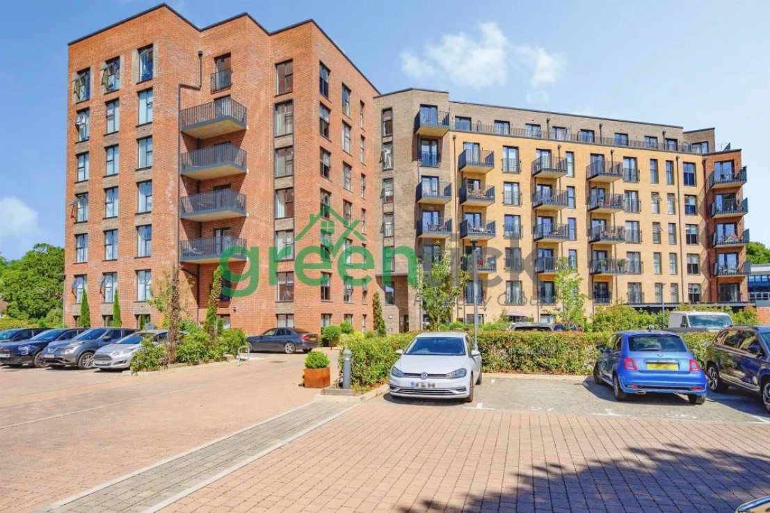 Dacorum Way, Hemel Hempstead