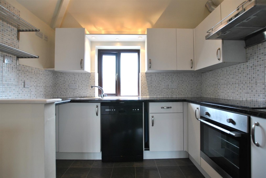 St. Johns Lane, Bristol - Most Bills Included