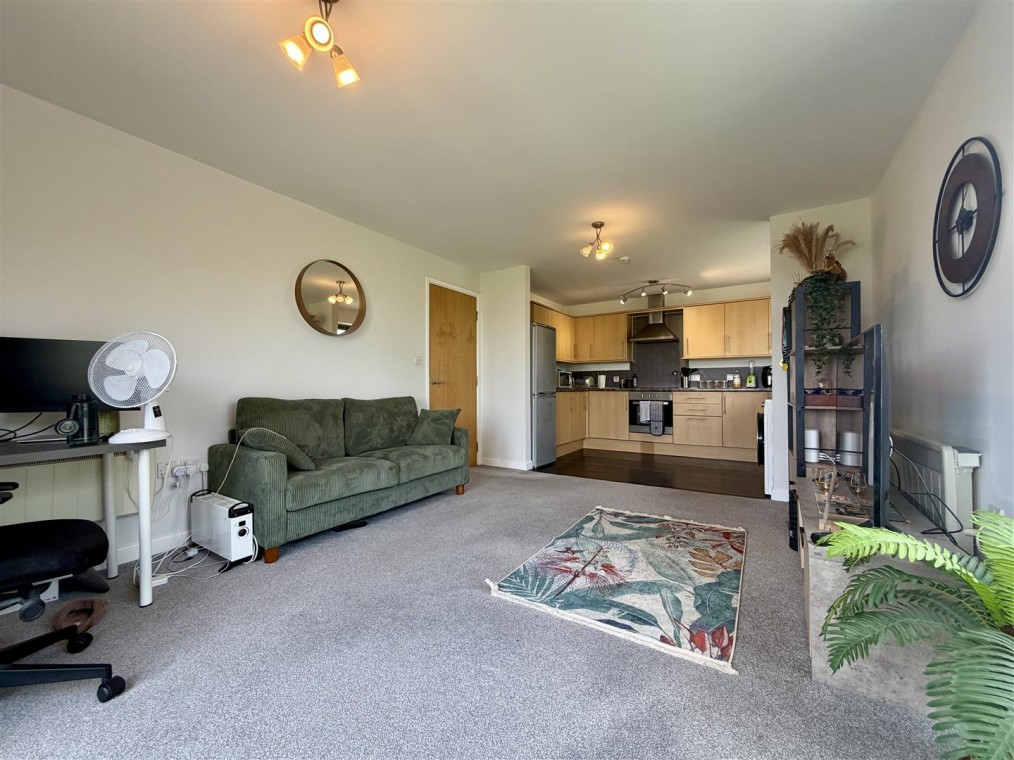 Manor House Lane, Whitchurch, Bristol