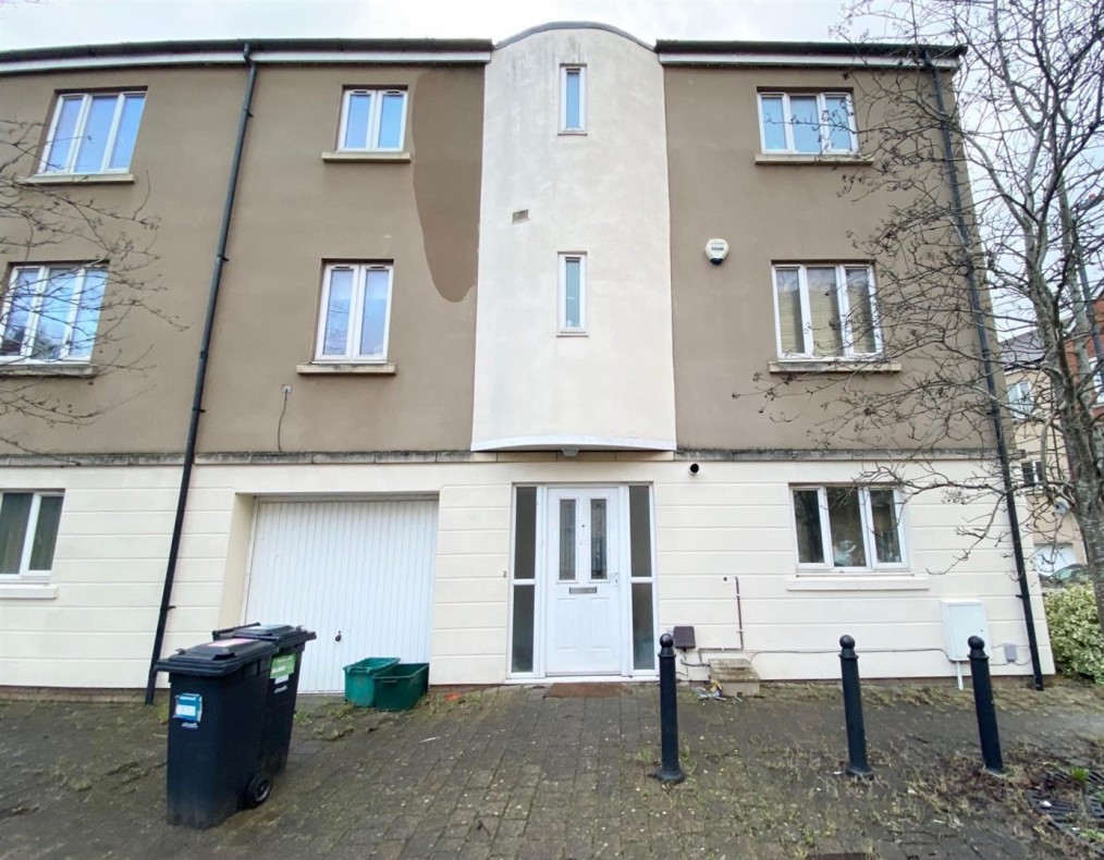 Jekyll Close, Stapleton
