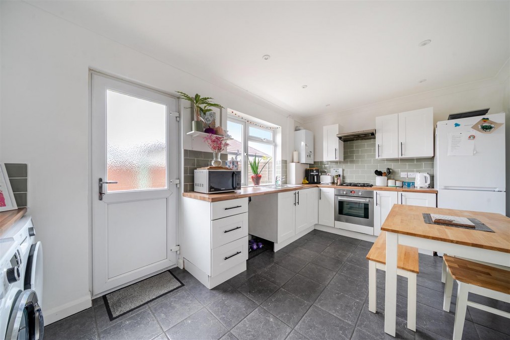 Gilda Crescent, Whitchurch, Bristol