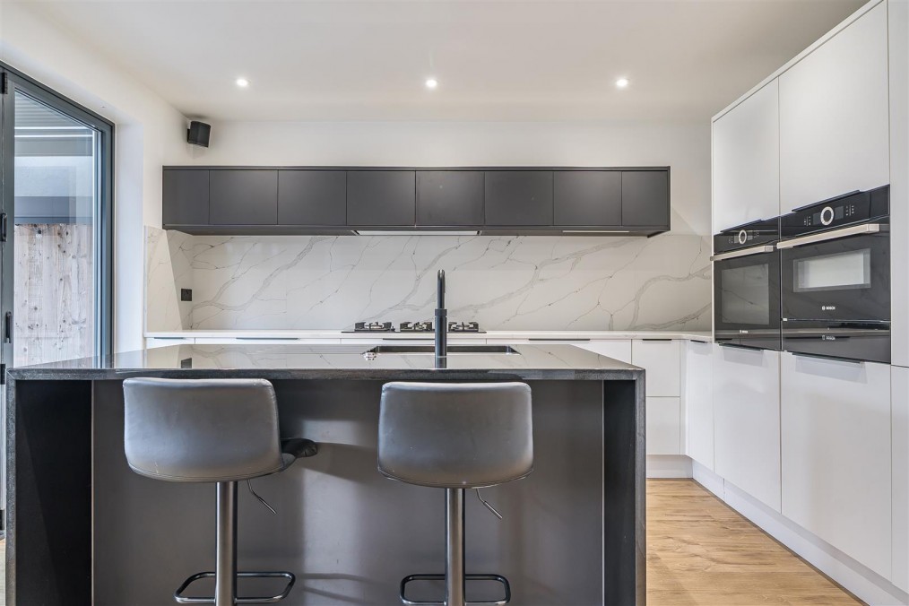 New Fosseway Road, Bristol