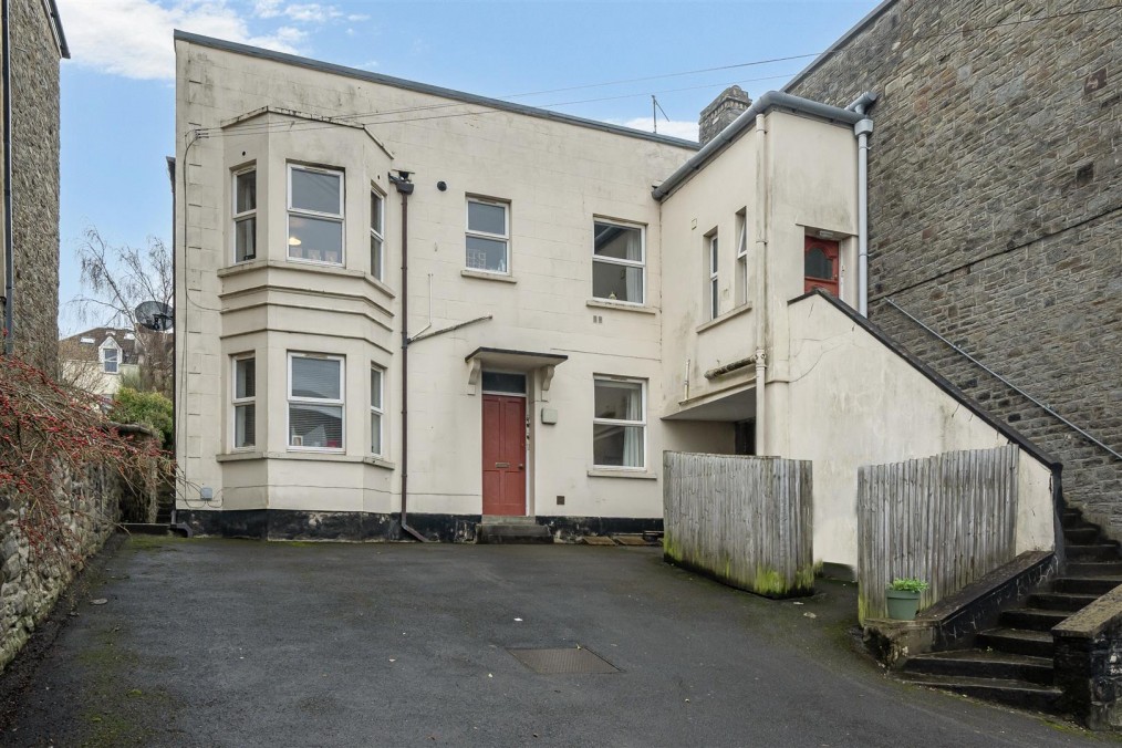 Knowle Road, Knowle BS4