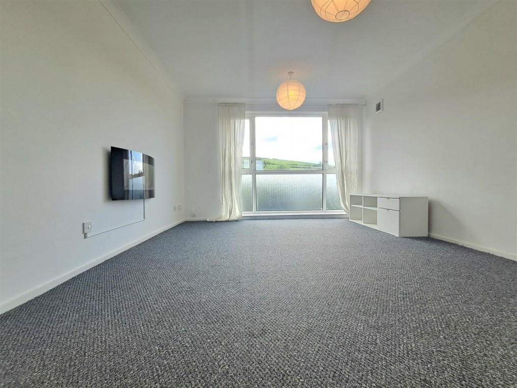 Willmott Close, Whitchurch, Bristol