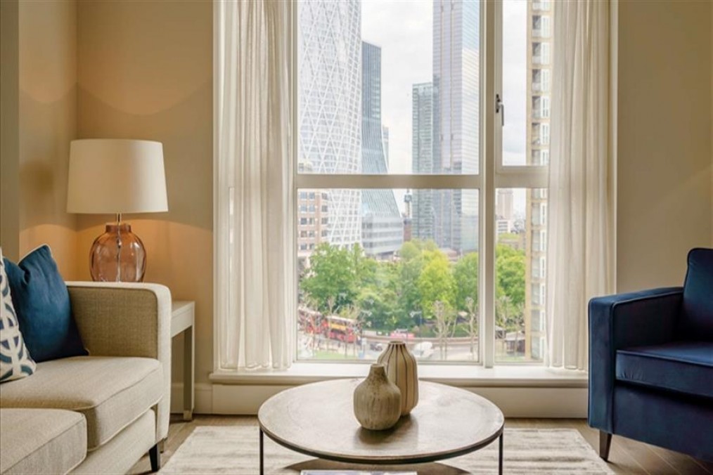Westferry Circus, Circus Apartment, E14