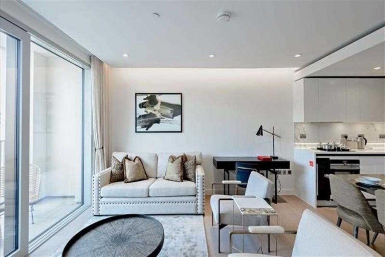 Garrett Mansions, West End Gate, W2