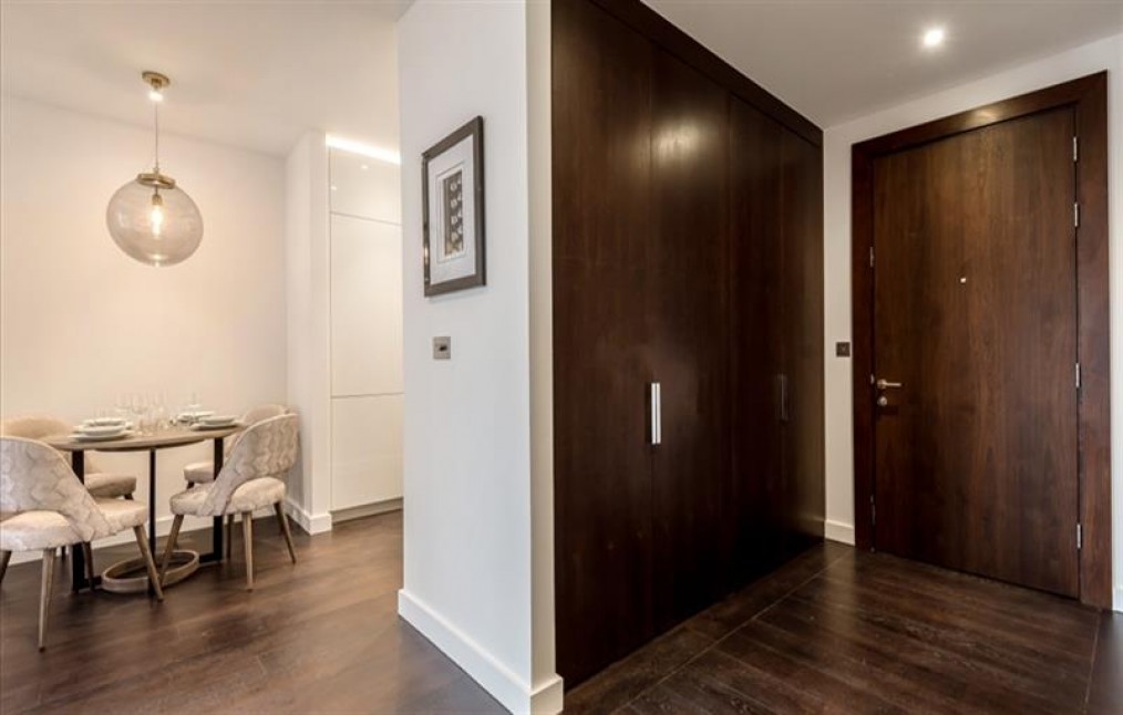 Thornes House, Charles Clowes Walk, SW11