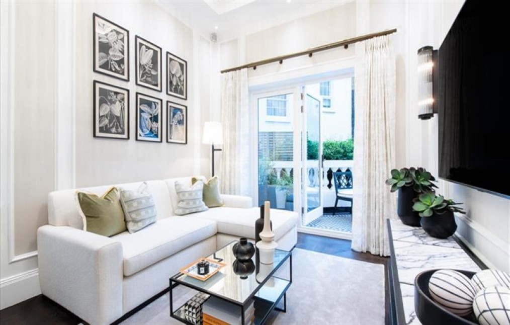 Prince Of Wales Terrace, Kensington W8 5PQ