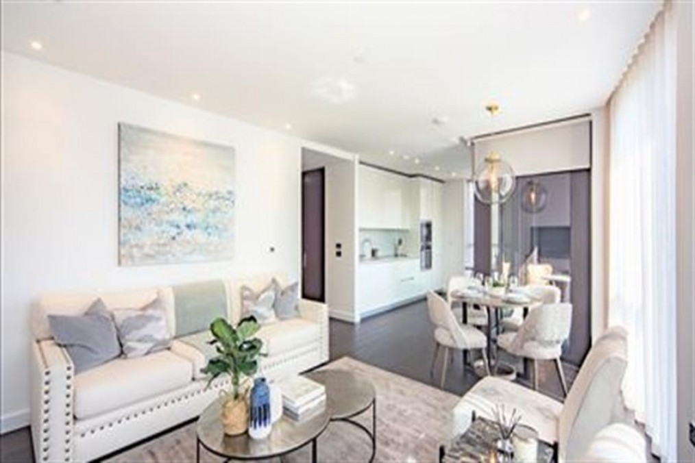 Thornes House,4 Charles Clowes Walk, SW11