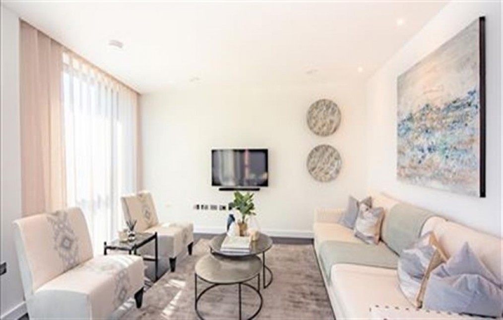 Thornes House,4 Charles Clowes Walk, SW11