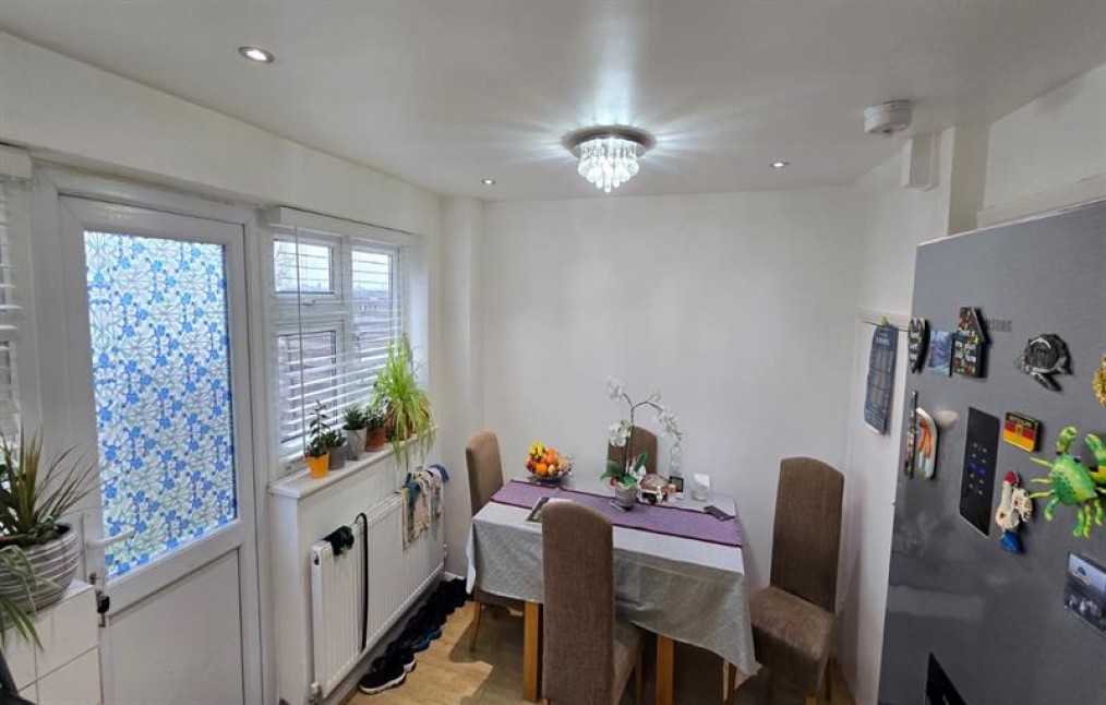North Dene, Chigwell,IG7