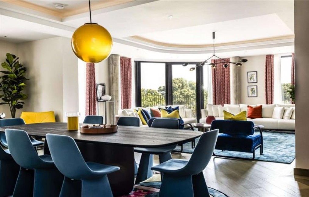 Bayswater Road, London, W2